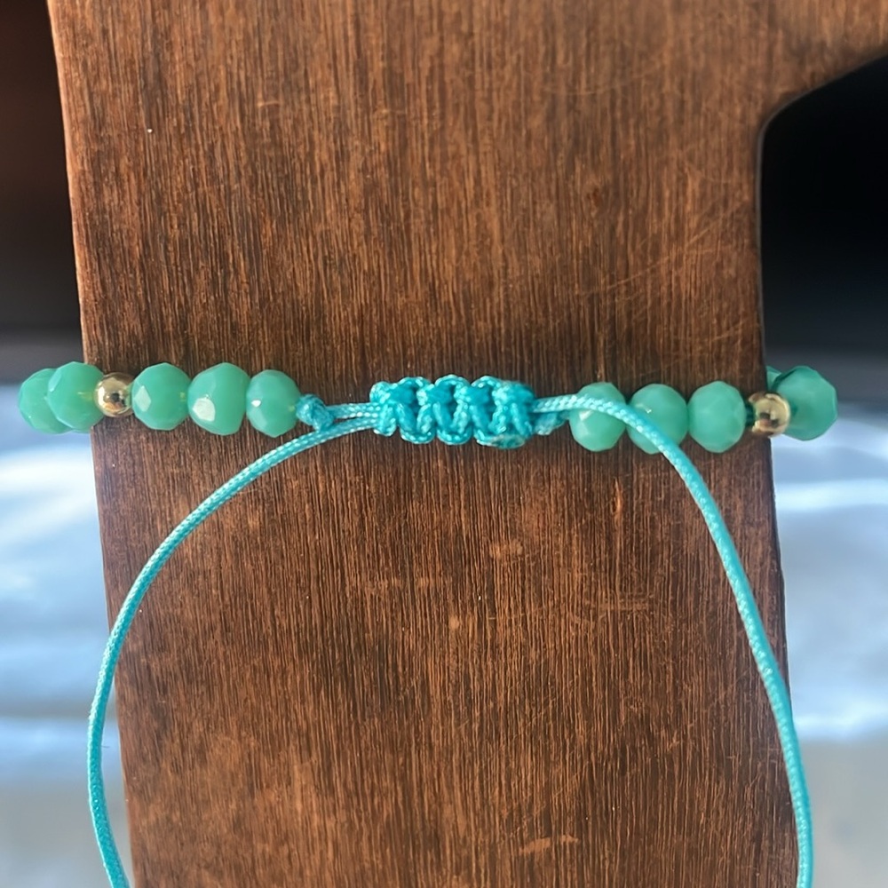Turquoise Gemstone Bracelet with Gold Accents - Picture 5 of 6